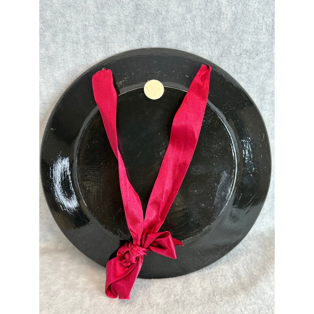 Vintage Red Christmas Plate Glass Winter Scene 9" Wall Hanging Ribbon 9" - Picture 4 of 6